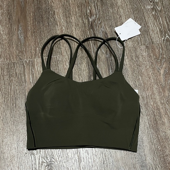 NWT Lululemon Set. Size 2 - Picture 4 of 11